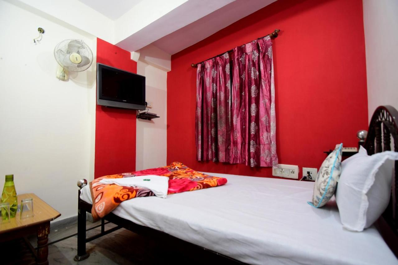 Hotel New India Guest House 자이푸르 외부 사진